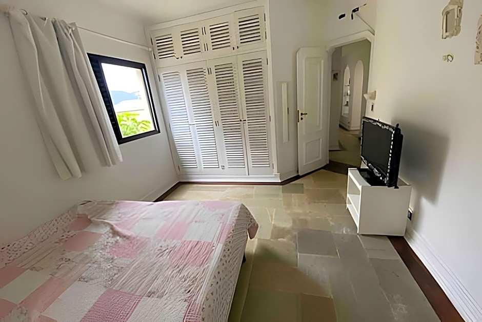 Cobertura Triplex no Guarujá c/Vista p/ o mar (1)