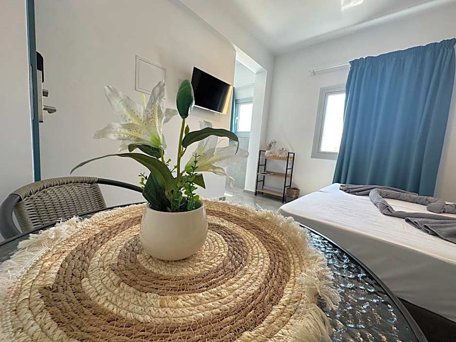 Sun Plaza Suites - Adults Only