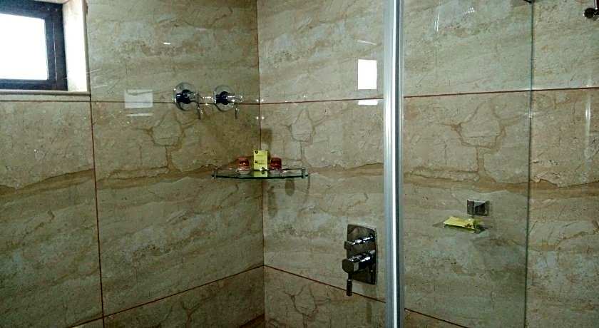 Yuvarani Residency Hotel