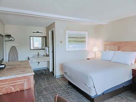 Family Room with Private Bathroom