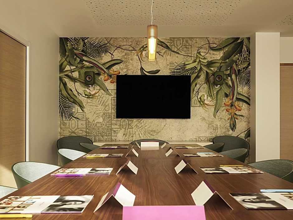 Mercure Avignon Gare TGV