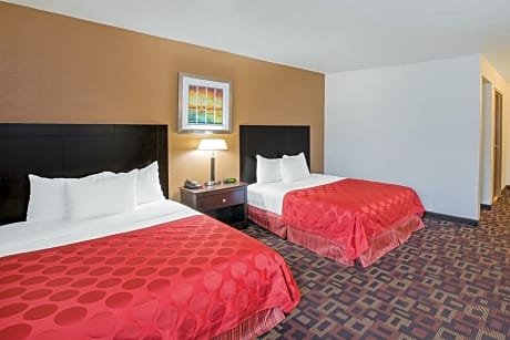 Queen Room with Two Queen Beds - Mobility Access/Non-Smoking