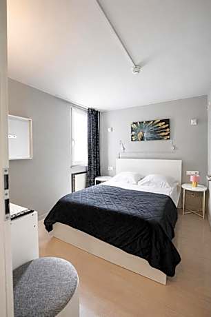 Double Room with Private External Bathroom