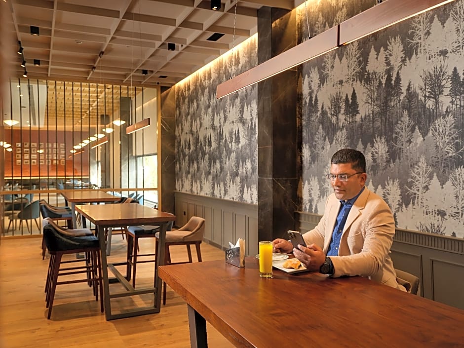 O by Tamara Coimbatore