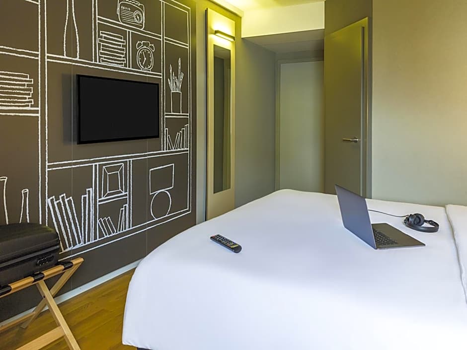 ibis Sion Hotel