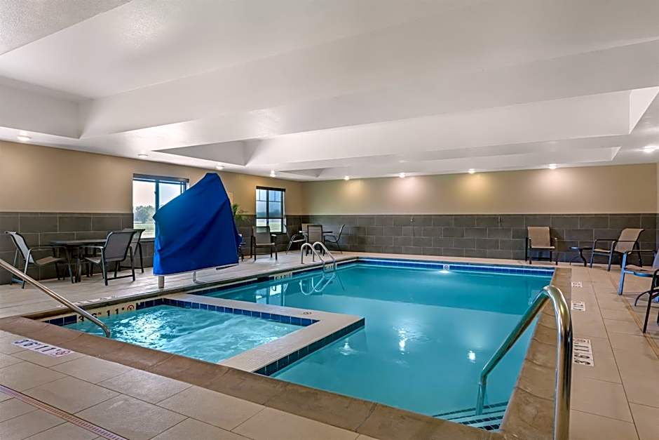 Best Western Plus Overland Inn