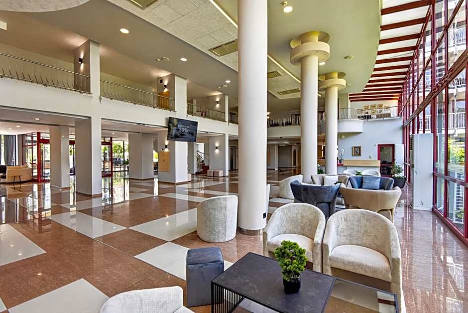 Hotel Longosa - All Inclusive Family Hotel near the beach in the peaceful southern part of Sunny Beach