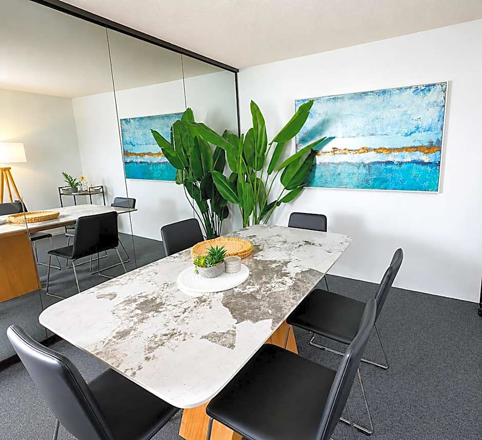 Tradewinds Apartments