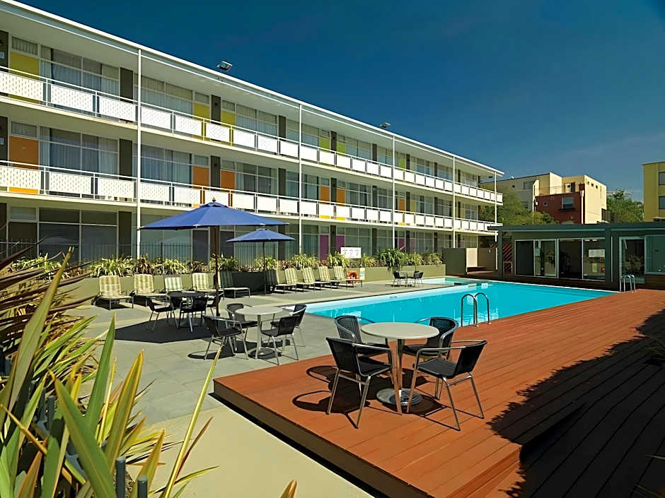 Park Inn by Radisson Melbourne Carlton