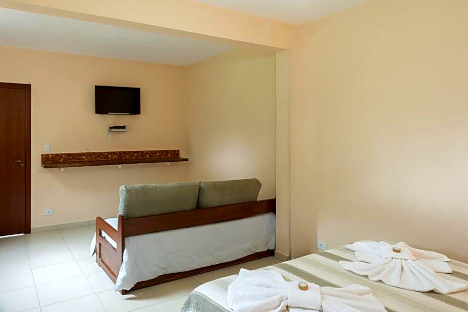 Pousada Além das Formas - Acesso a cachoeiras e gruta encantada