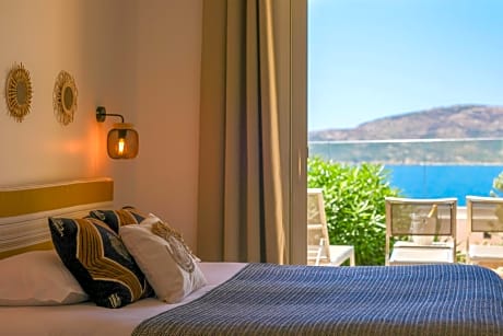 Panorama Triple Room with  Balcony and sea view