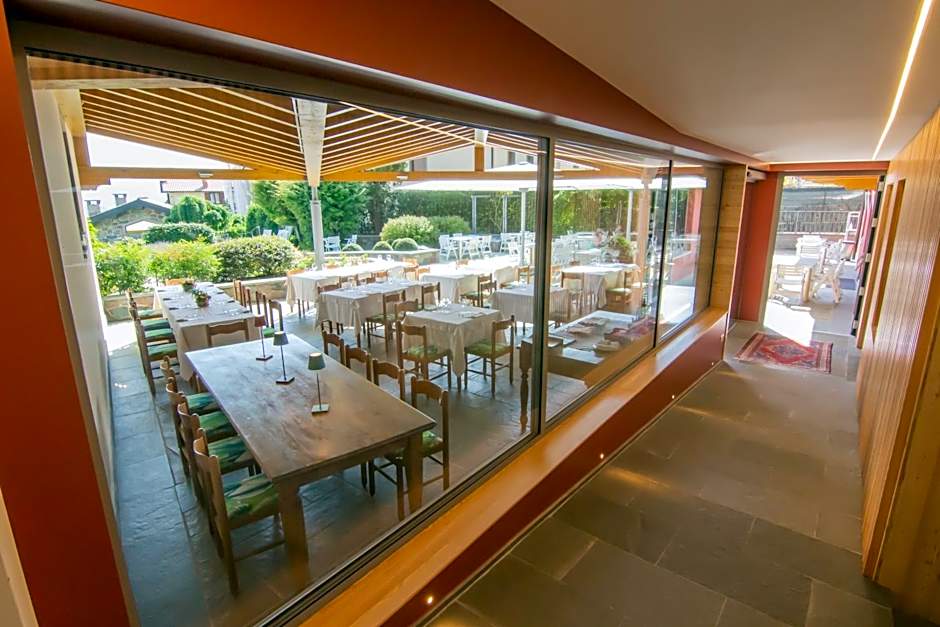 Hotel Miralago