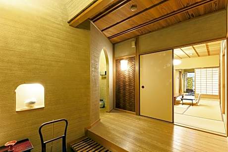 Economy Japanese-Style Room