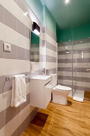 STUDIO 1 ADULT WITH TERRACE