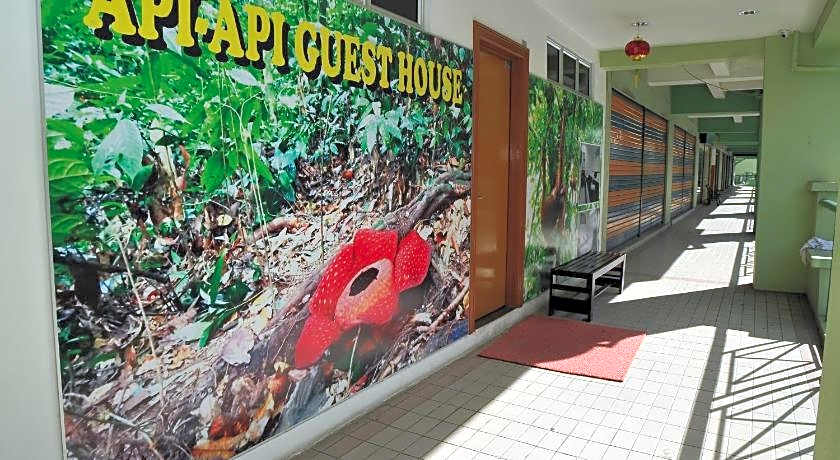 Api Api Guest House