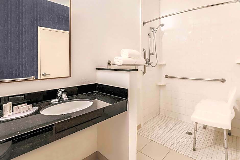Fairfield Inn & Suites by Marriott Houston Westchase