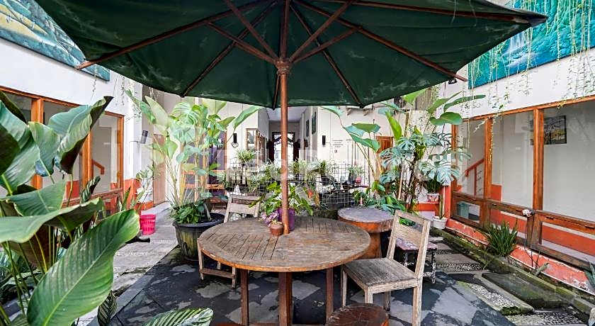 Nirvana Inn Gejayan Yogyakarta Mitra RedDoorz