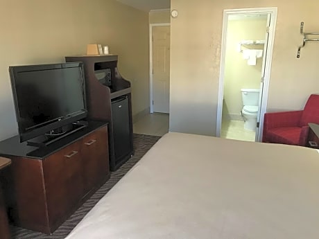 King Room - Non-Smoking