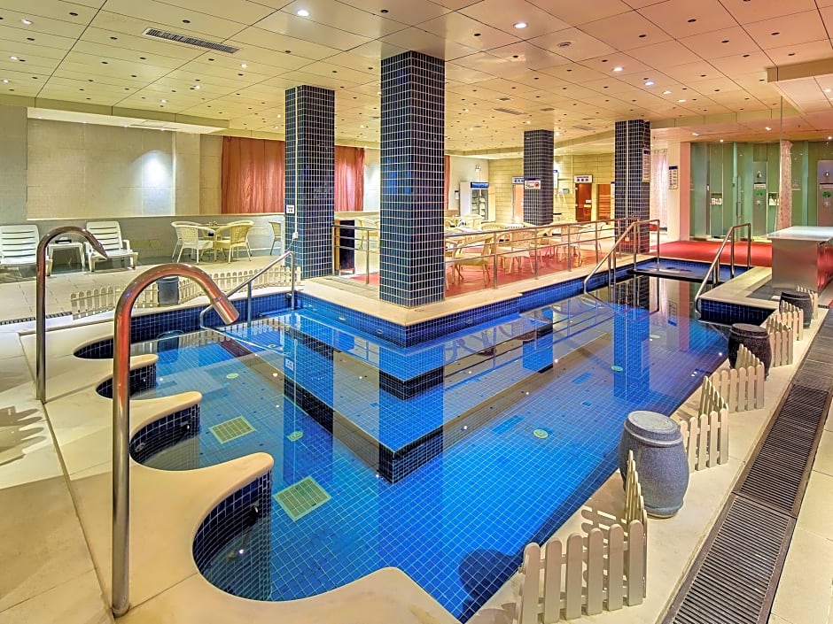 Guangdong Nanmei Osotto Hotel
