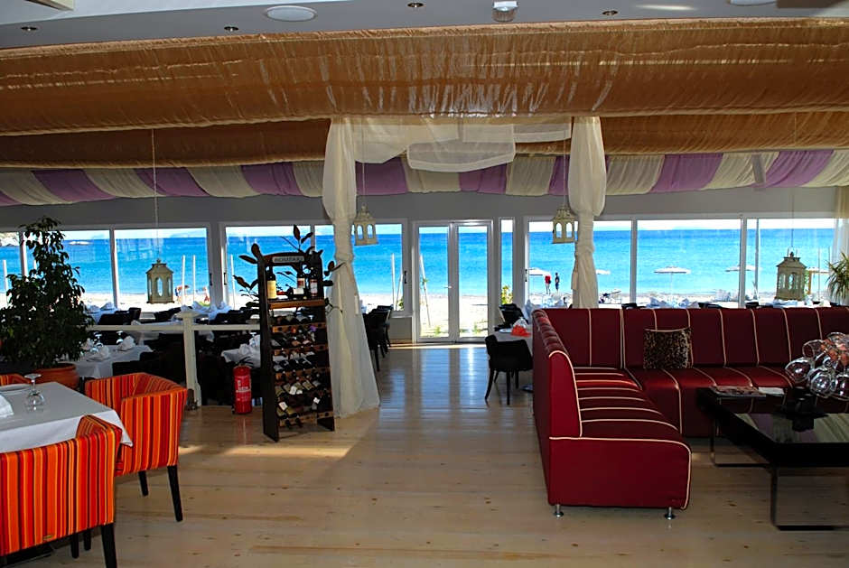 Sacallis Inn Beach Hotel