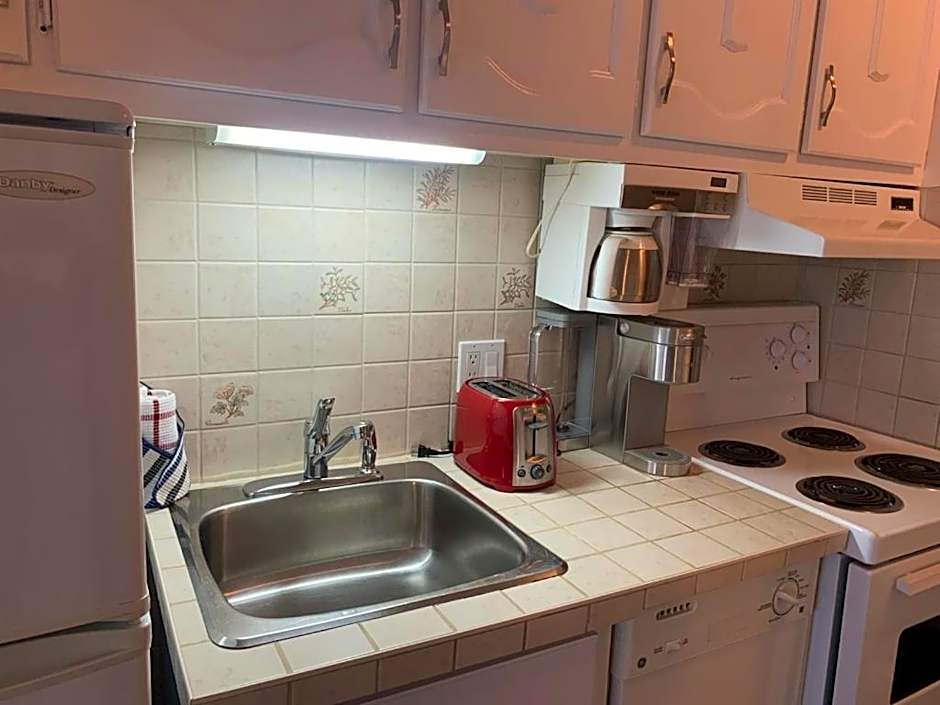 Magog Waterfront Condo