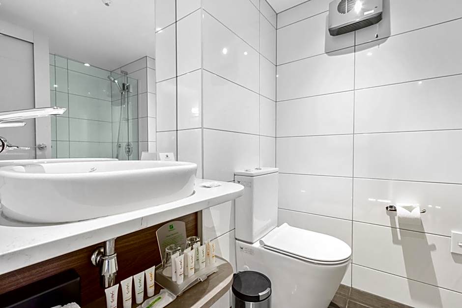 Holiday Inn Queenstown Frankton Road By IHG