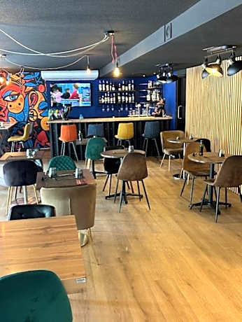 Hotel Restaurant Kyriad Brive Centre