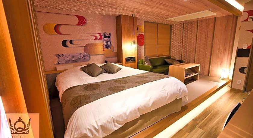 HOTEL the QUEEN