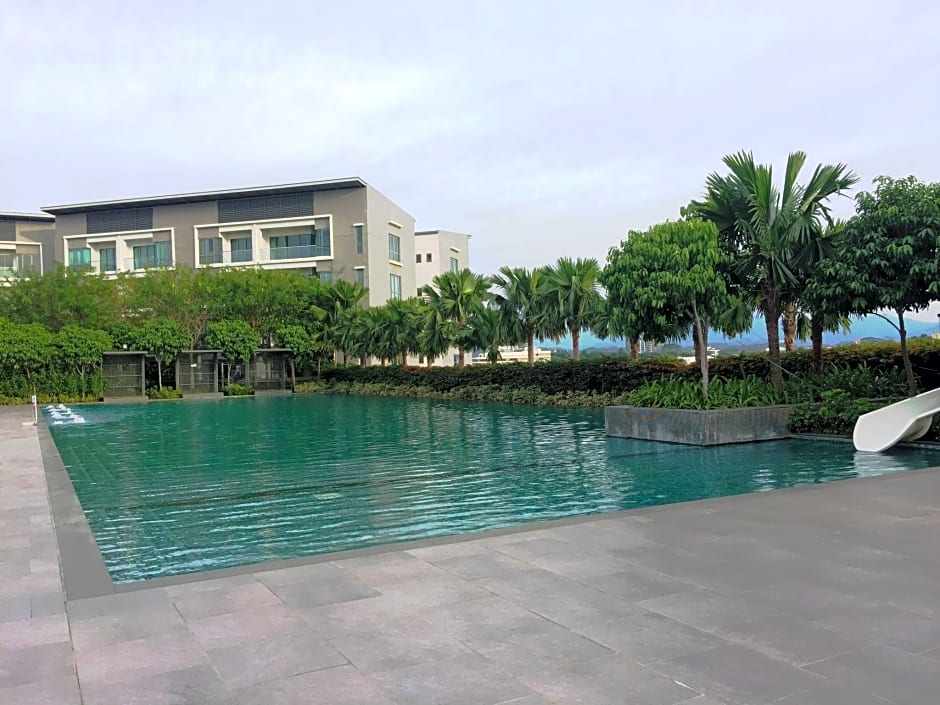 Borneo Coastal Residence @ Imago Mall