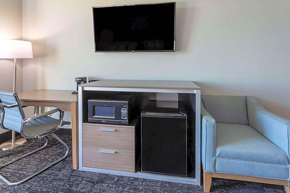 Baymont by Wyndham Madison South