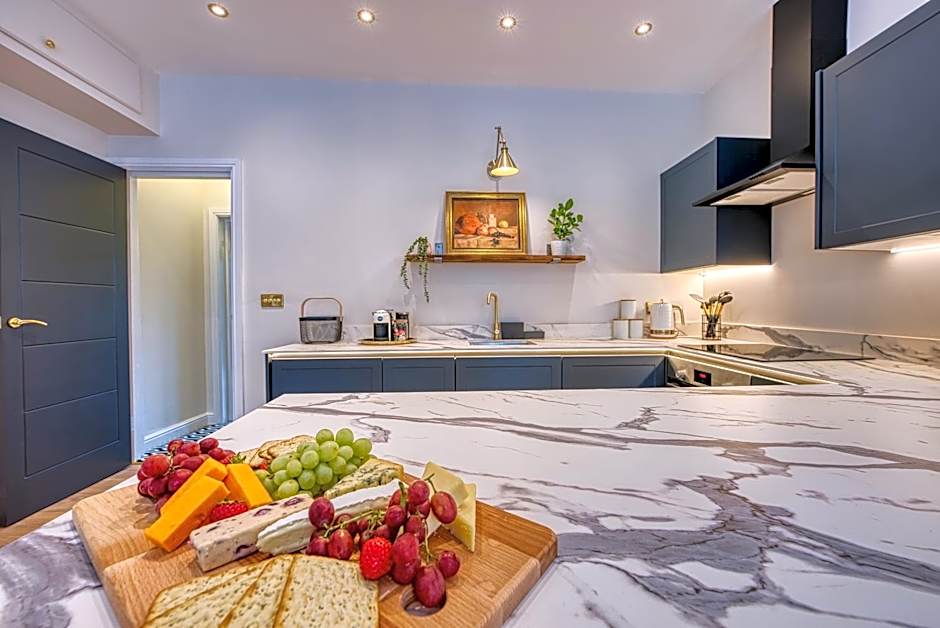 Haworth Heights - An AMAZING Aparthotel!