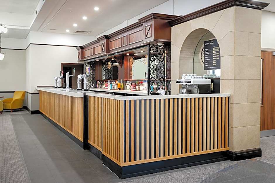 Cedar Court Bradford Hotel