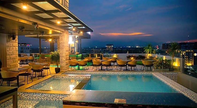 EL VISTRA HOTEL ANGELES 