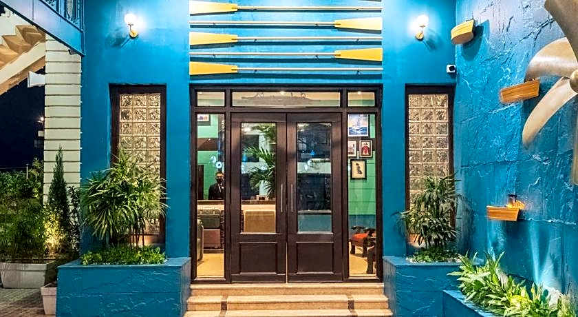 Polo Floatel Kolkata