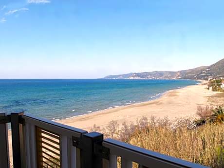 Triple Room with Sea View