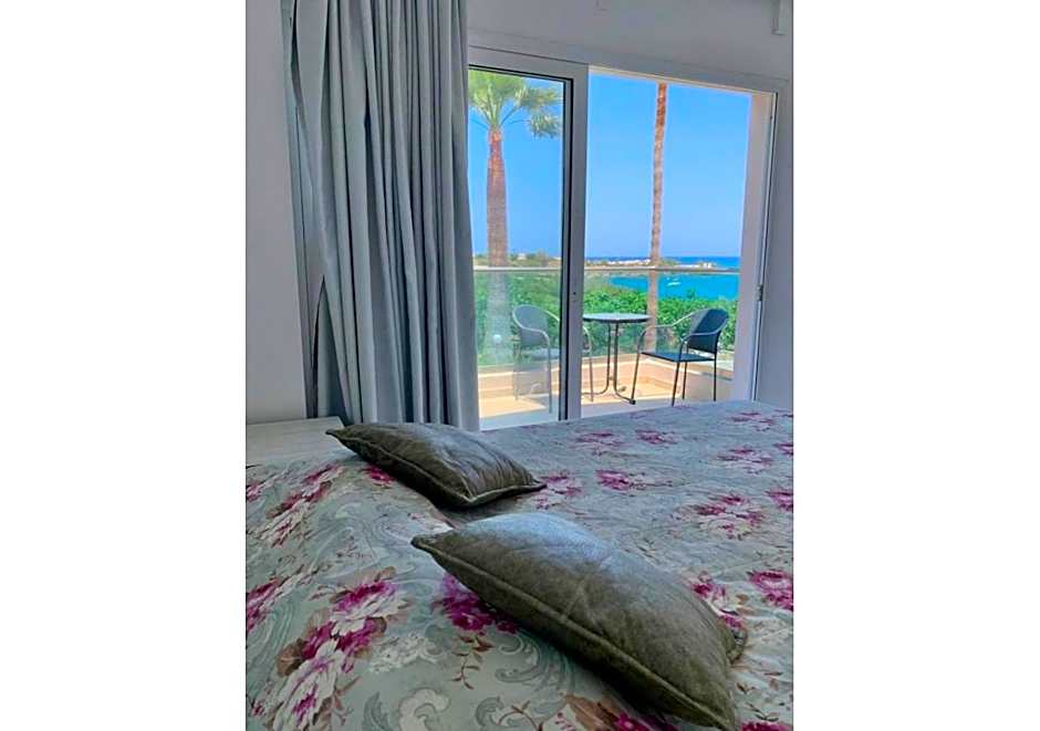 Saradari Beach Hotel - Adults Only