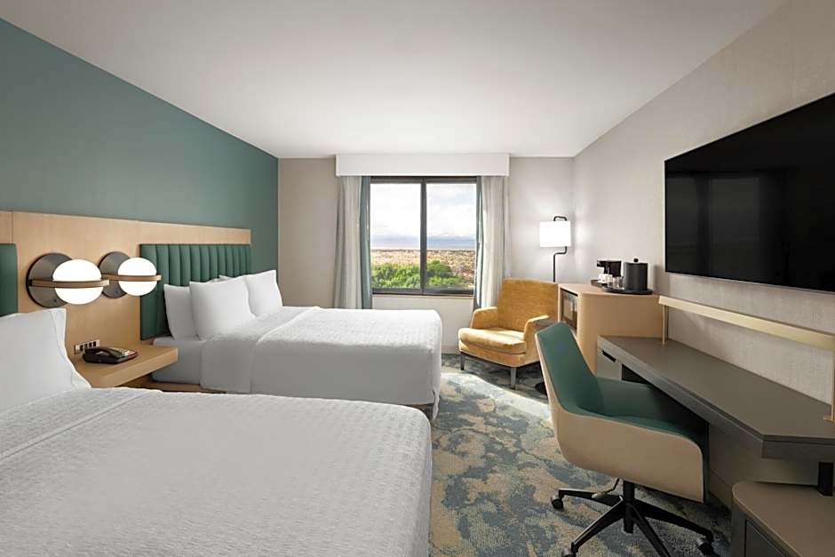 Hampton Inn & Suites Oakland Airport-Alameda