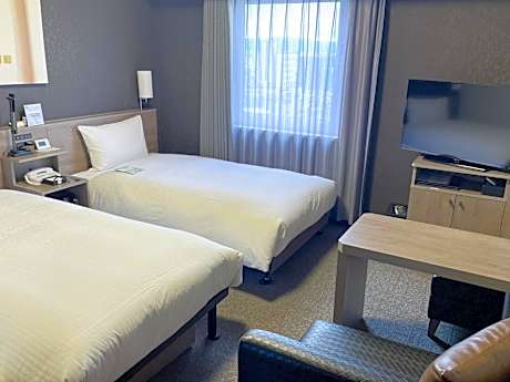 Superior Twin Room - Non-Smoking
