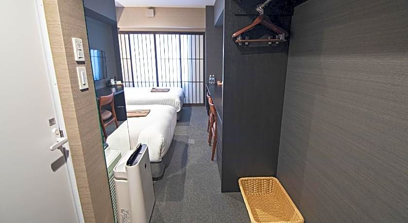 Hotel Ninja Black