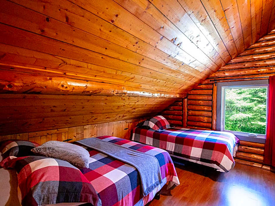 Les Chalets Tourisma - Chalet en bois rond avec spa - Chalet du 4e