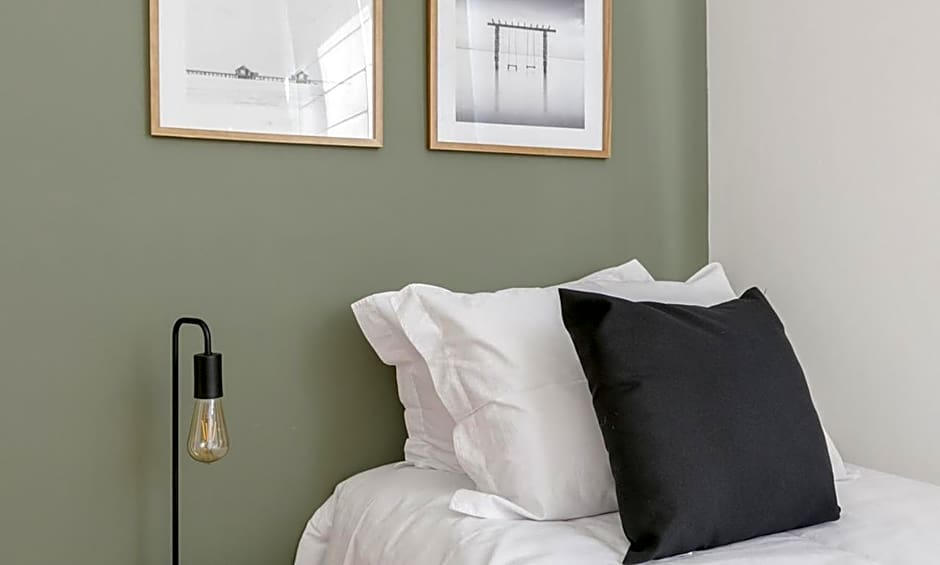 Tabas Maravilhoso apê 3 quartos Leblon LB0035