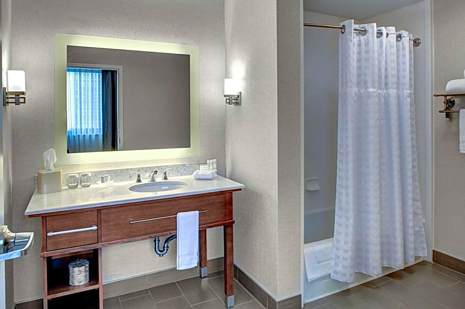 Homewood Suites by Hilton Richmond-Downtown