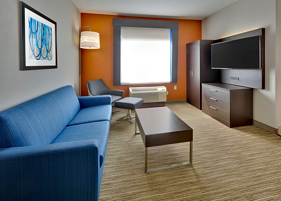 Holiday Inn Express Hotel & Suites Duncanville