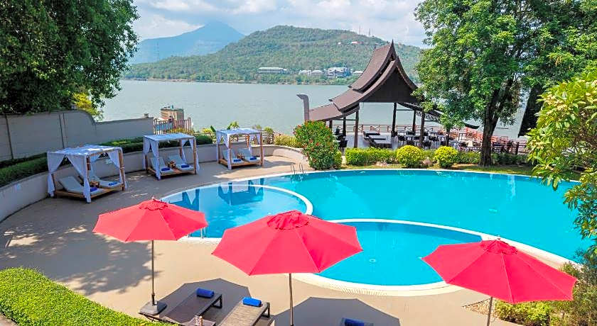 Champasak Grand Hotel