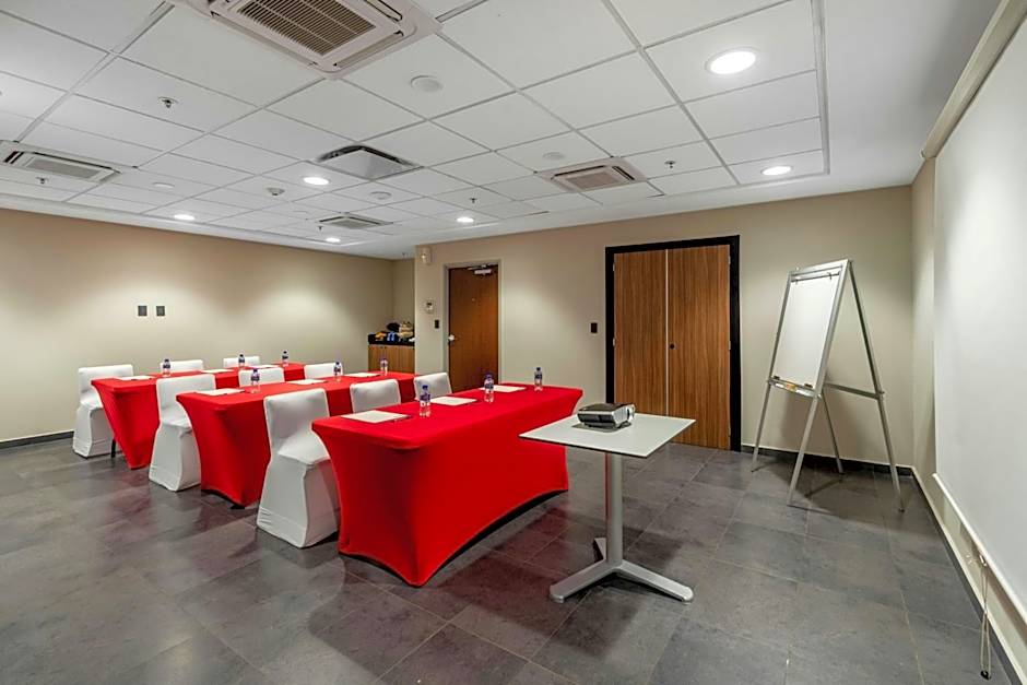 City Express by Marriott Tuxpan