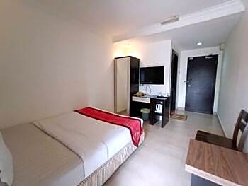 Maya Hotel