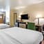 Econo Lodge Pueblo North