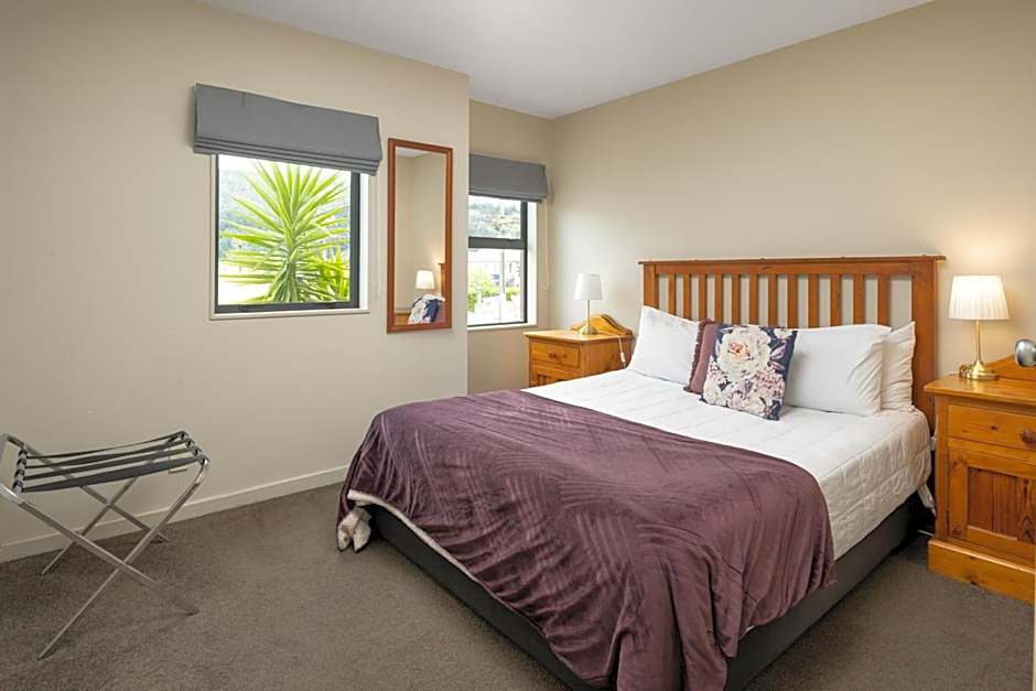 Harbour View Motel