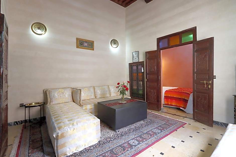 Riad Dwiriyat My Teib