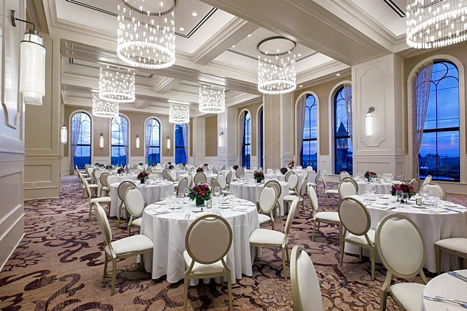 Hotel Vin, Grapevine, Autograph Collection